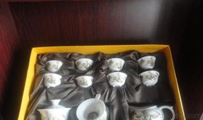 匠心獨(dú)運(yùn)，健康之選——廠家直銷(xiāo)多功能殺菌陶瓷12頭茶具全解析